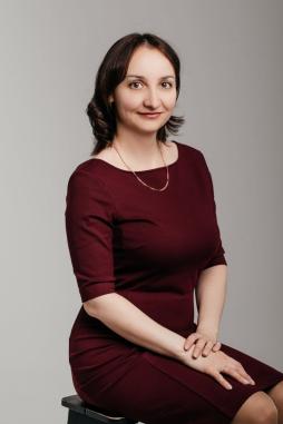 Манзырева Елена Александровна